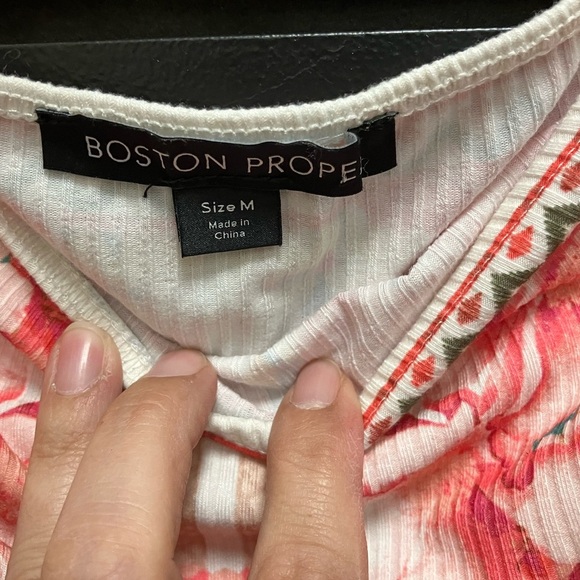 Floral Print Women's Top - Picture 2 of 3